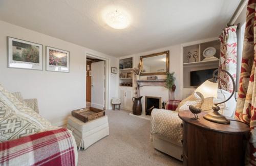 Malvern House | Cottage On The Common