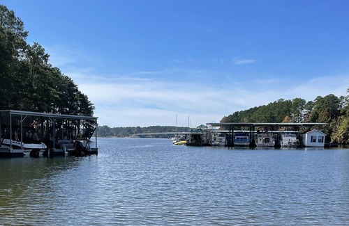 McCormick House | Cottage On The Cove At Lake Thurmond - Dock - Sleeps 10