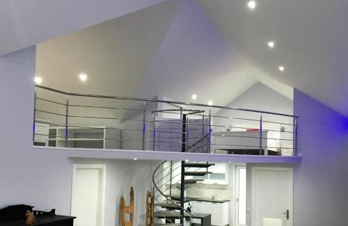 Ponta Delgada Ski Chalet | Cottage Quinze, Contemporary designed cottage with Swimming pool