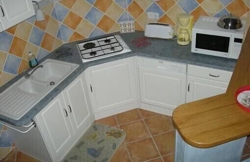 Escoutoux House | Cottage rental in the village Three stars