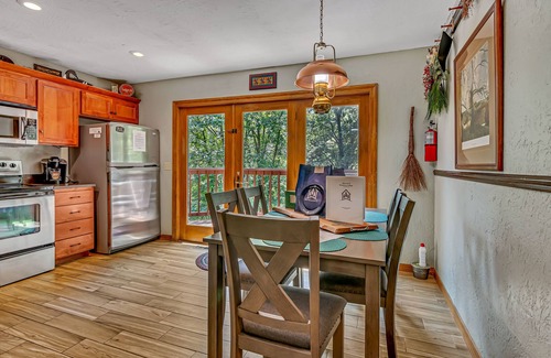 Blue Eye Cottage | Cottage sitting on 40 Acres! Dog Friendly! Pool Table Private Hot Tub, Car Charger