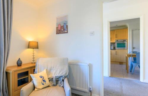 Saundersfoot House | Cottage sleeps 6 within 5 mins from the sea
