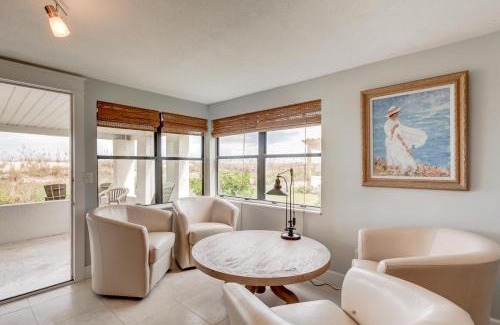 St. Augustine Beach House | Cottage Three DIRECT OCEANFRONT Best Section of Beach - Steps to Beach -Walk to Restaurants