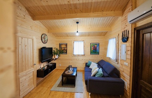 Ronda Cottage | Cottage 'Villa Experience Rural' with Mountain View, Wi-Fi and Air Conditioning