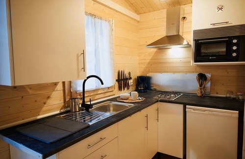Ronda Cottage | Cottage 'Villa Experience Rural' with Mountain View, Wi-Fi and Air Conditioning