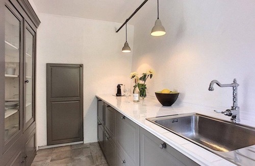Tourrettes-sur-Loup Cottage | Cottage with breathtaking sea view, private pool and walking distance to village