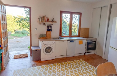 Casaglione House | Cottage with a large garden and beautiful views