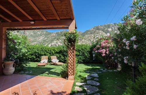 Porto Sa Ruxi Villa | Cottage with Air Conditioning, Garden & Terrace; Parking Available