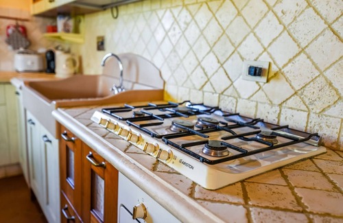 Ponte di Gabbiano Cottage | Cottage with private pool, garden and air conditioning
