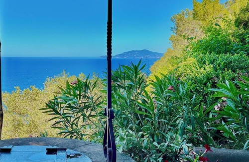Anacapri Cottage | Cottage with swimming pool and spectacular sea views on Capri Island