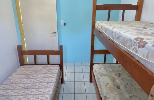 Lazaro Ski Chalet | Cottages 1 minute from the beach - Ubatuba - Flat 5