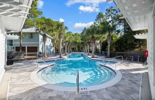 Seagrove Beach House | Cottages at Eastern Lake by Panhandle Getaways