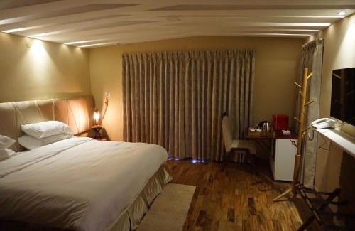 Kodaikanal Bed & Breakfast | COTTAGES BY THE CREEK.