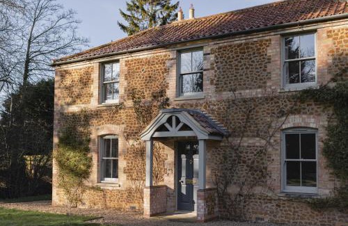 Ringstead House | Cottages in the Walled Garden 18
