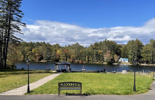 Lake Luzerne Cottage | Cottages near Saratoga Springs