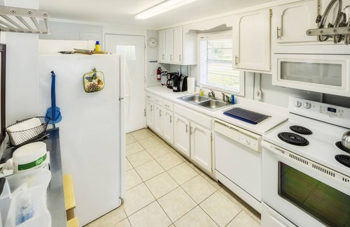 St. Marys Cottage | Cottages on Norris Unit A DOWNTOWN PET FRIENDLY