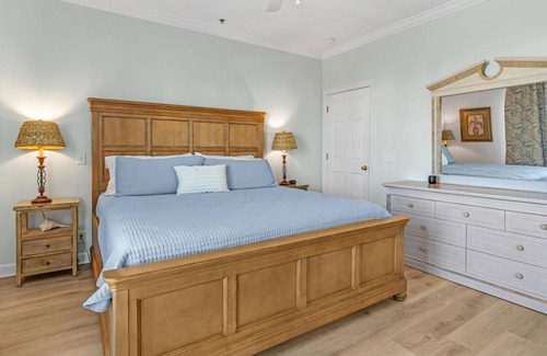 Ocean Isle Beach Villa | CottageVacations4u "5 Oclock Somewhere" unobstructed ocean views. Dog Friendly. Pool club.