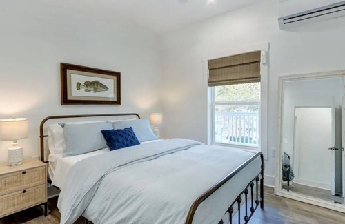 Thunderbolt Cottage | Cotton Bleu at The Village on The Bluff