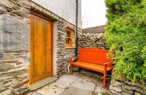 Staveley House | Cottontail Cottage