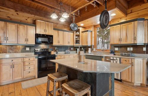 Whitefish House | Cottonwood 204