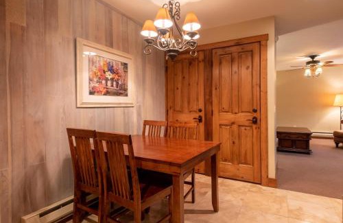 Elkhorn House | Cottonwood Condo 1422