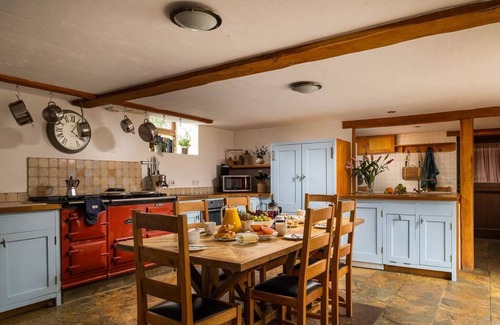 Combe Martin Cottage | Coulscott Old Barn