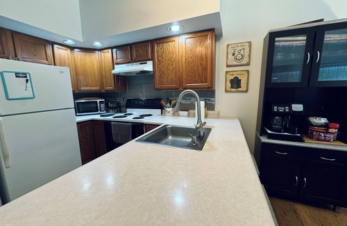 Teeds Grove Apartment | Country Apartment Rental in an Outdoor Paradise!