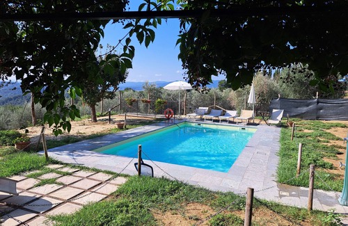 Rignano sull'Arno House | Country apartment with private terrace, free wifi and external shared pool