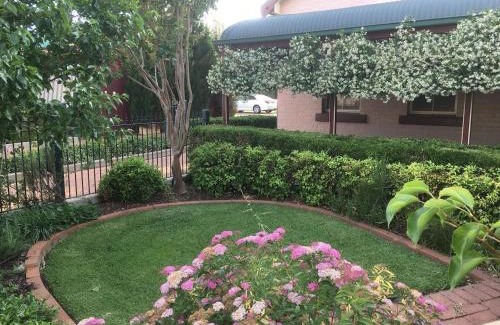 Dubbo Resort | Country Apartments