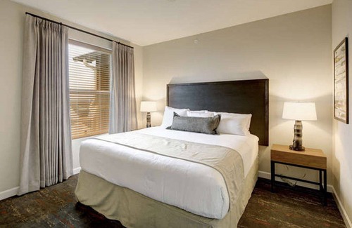 Marble Falls Resort | Country, Boating, Floating, Wilderness !