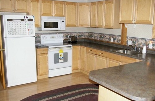 Mountain View Cabin | Country Cabins Inn