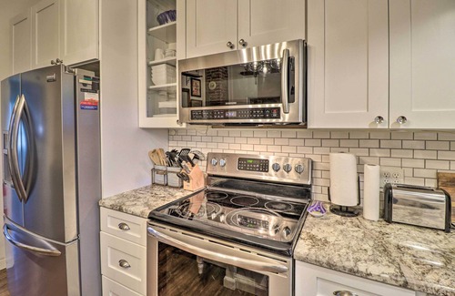 Cotter House | Country-Chic Cotter Home w/Outdoor Living Space!