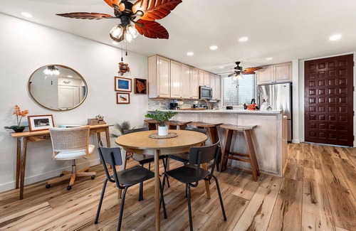 Historic Kailua Village Condo | Country Club Villas#115