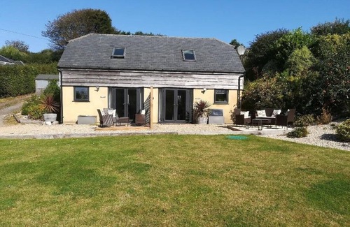 Morecombelake House | Country & Coastal Barn Retreat for couples near Lyme Regis