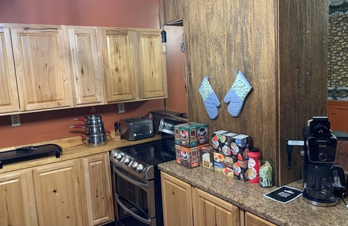 Duncansville House | Country Comfort, 3 BR DR LR Kitchen & FB. Large yard.nEast Freedom PA