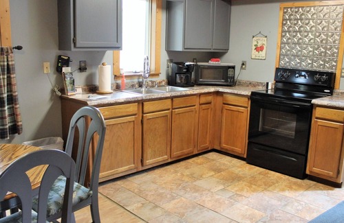 Rockbridge Cottage | Country Cottage Centrally Located in Hocking Hills