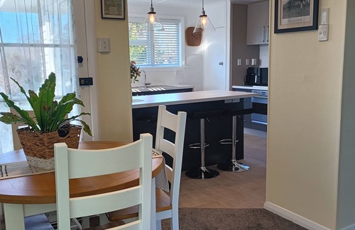 Hurunui District Cottage | Country Cottage Delight in the Hurunui.n(Spotswood/Cheviot)n