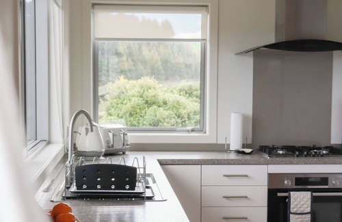Wairakei House | Country Cottage in an idyllic setting and just minutes from action packed Taupō!