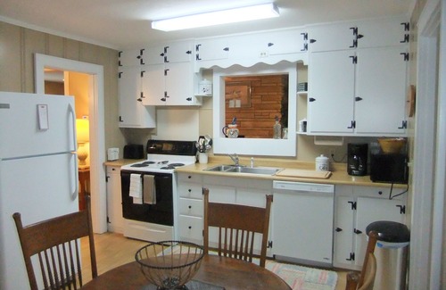 Bradfordsville Cottage | Country Cottage, Travel the Bourbon Trail and Historic Sites