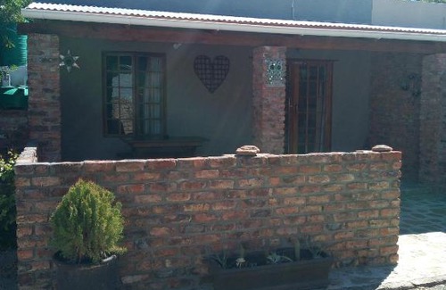 Nieu-Bethesda Ski Chalet | Country Cottages