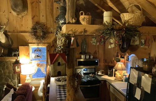 Clarkesville Cabin | ♥️ Country Elegance ♥️