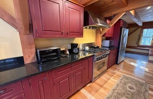 Gilford House | Country Escape Near Lake Winnipesaukee