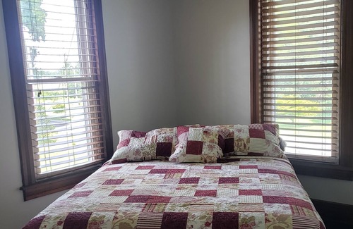 Hillsdale Other | Country Farmhouse close to Hillsdale College