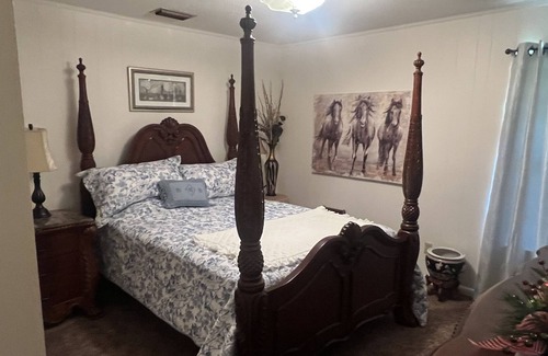 Brooklyn Other | Country farmhouse near Black Creek & Moody’s Landing 5 mi east of Brooklyn