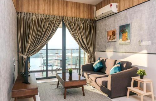Central District Apartment | Country Garden Danga Bay by RR JBcity