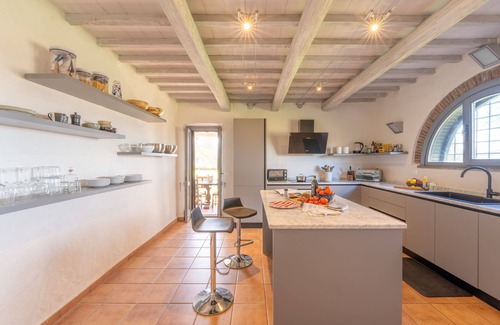 Monteleone d'Orvieto Other | Country House/Farm House in Monteleone D'orvieto with 4 bedrooms sleeps 8