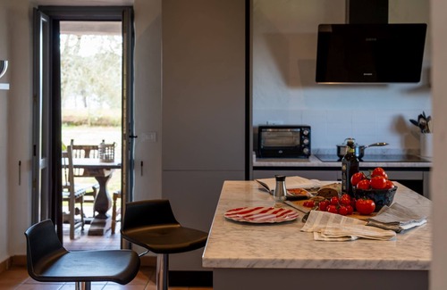 Monteleone d'Orvieto Other | Country House/Farm House in Monteleone D'orvieto with 4 bedrooms sleeps 8