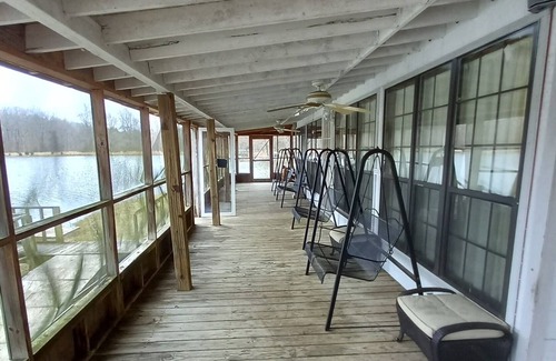 Myrtle Cabin | Country Haven