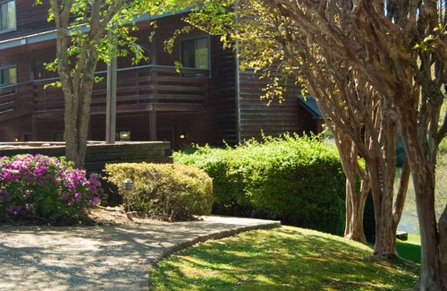 Cleveland Apartment | Country Hideaway at Mountain Lakes