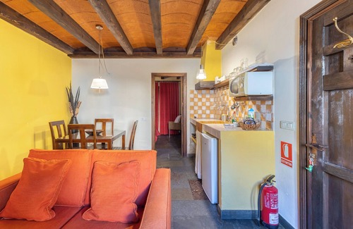 Braojos House | Country House 'Alojamiento Andromeda' with Mountain View and Wi-Fi